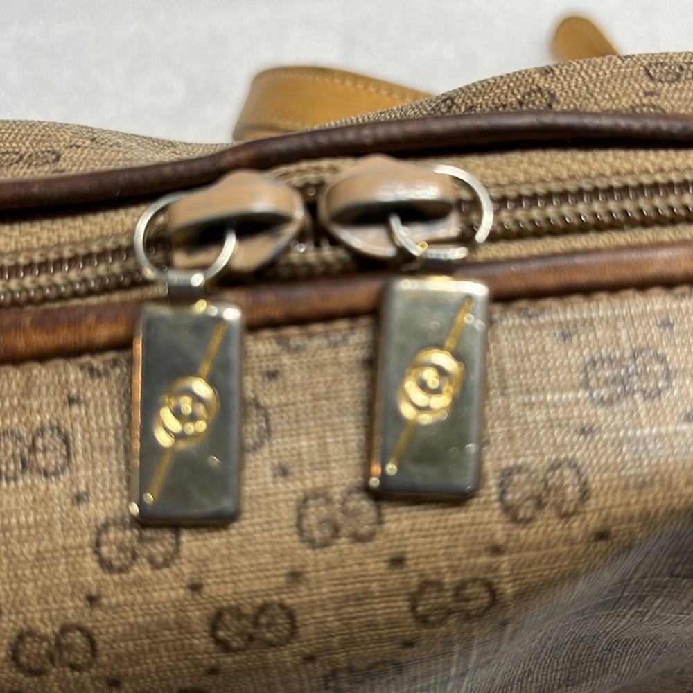 GUCCI Vintage 80’s Micro GG Web Monogram Leather Crossbody Purse Bag - Picture 5 of 17